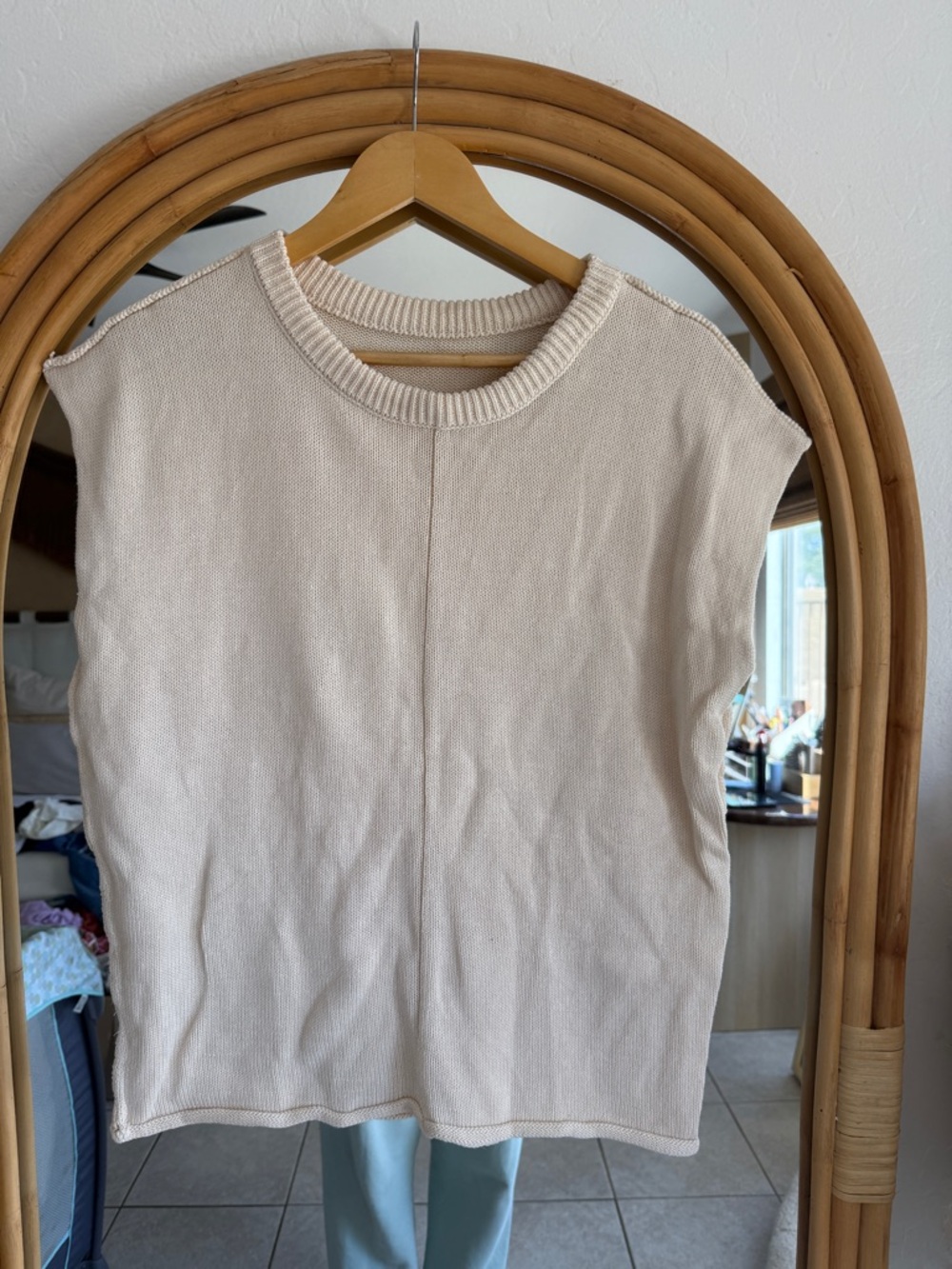Sleeveless Knit Top in Light Beige